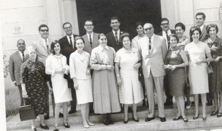 Reunión de la familia Rendiles en los años sesenta
